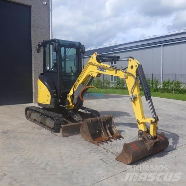 Yanmar VIO 26-6 Ekskavatori uz riteņiem