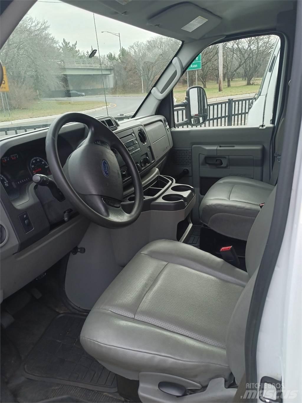Ford E350 Furgons