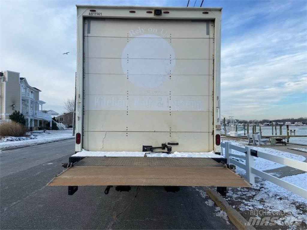 Isuzu FTR Furgons