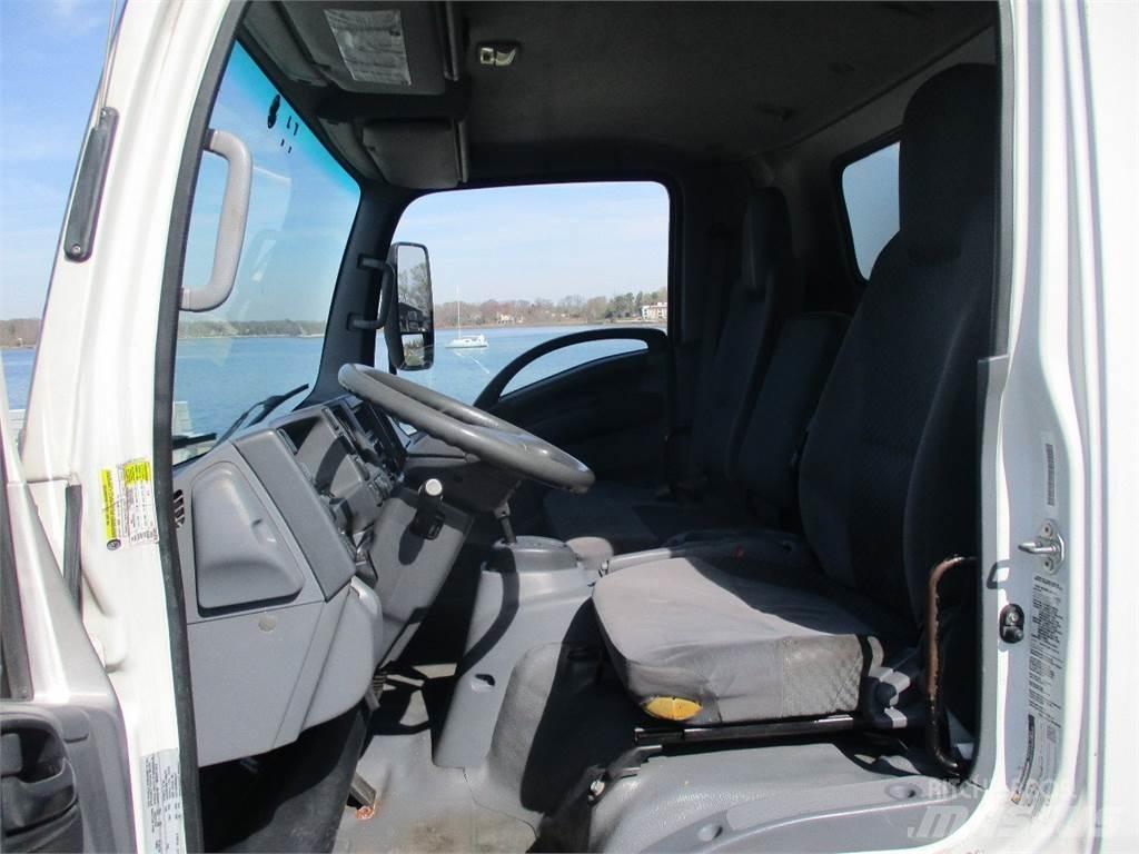 Isuzu NRR Furgons