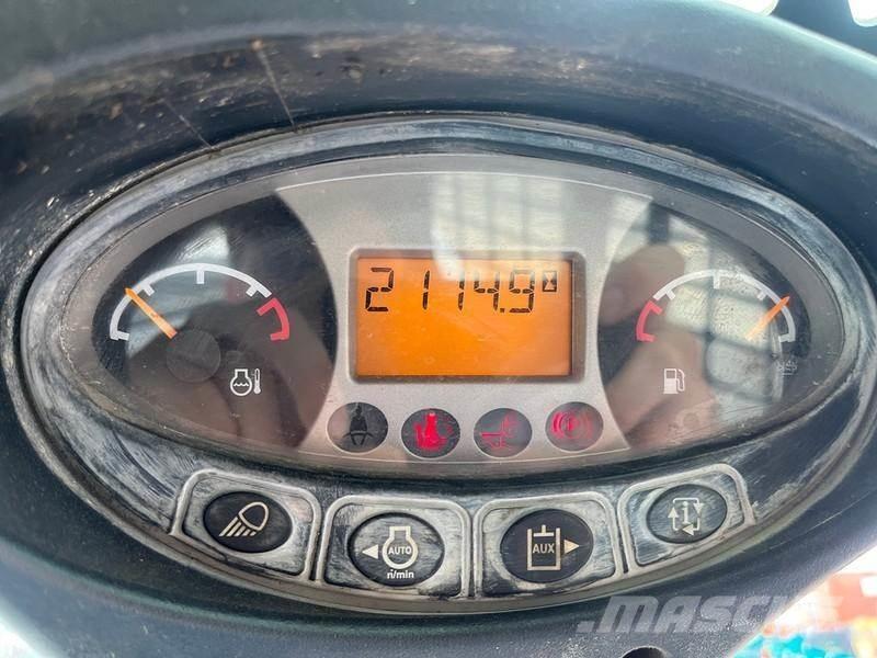 Bobcat T590 HF Mini iekrāvēji