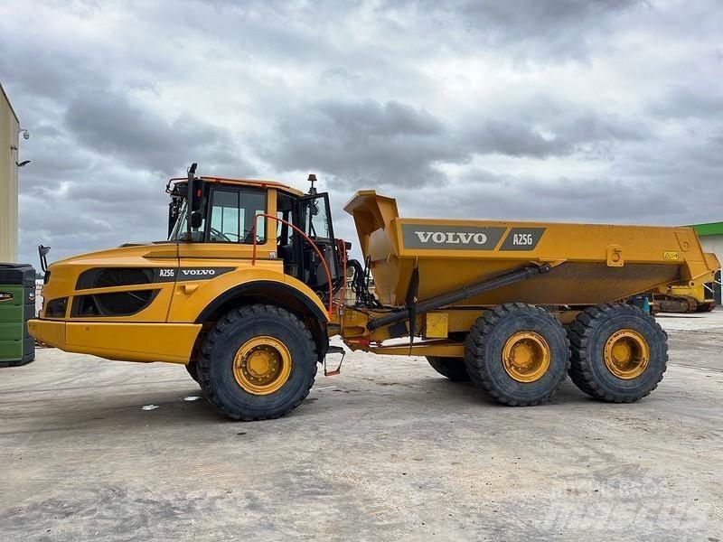 Volvo A25G Artikulētie pašizgāzēji