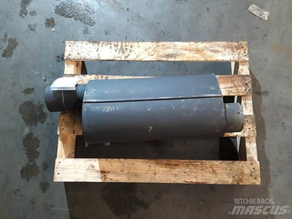 CAT 120G Dzinēji