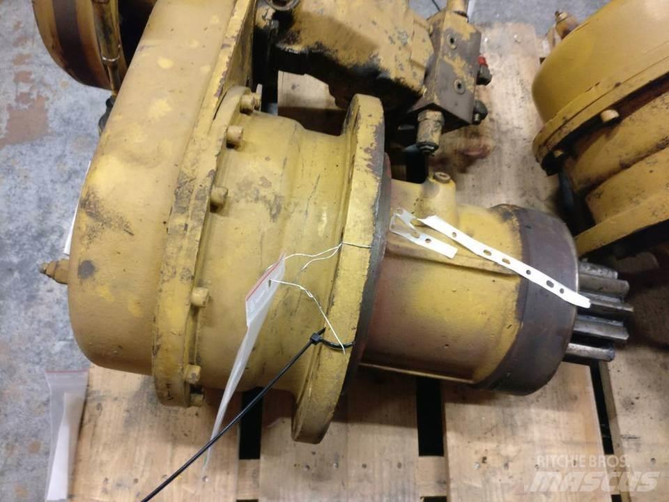 CAT 212 Transmisija
