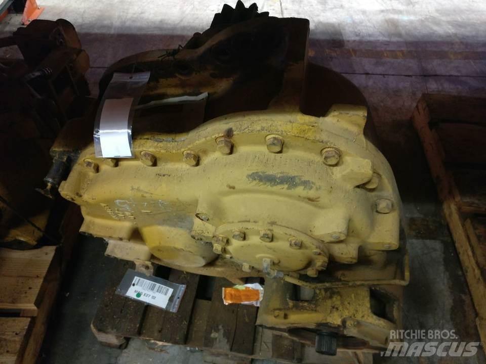 CAT 245 Transmisija
