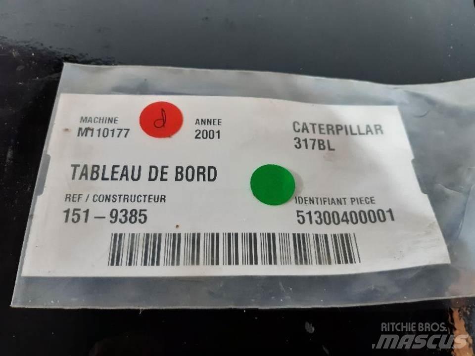 CAT 317BL Kabīnes un interjers