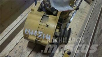CAT 318C Dzinēji