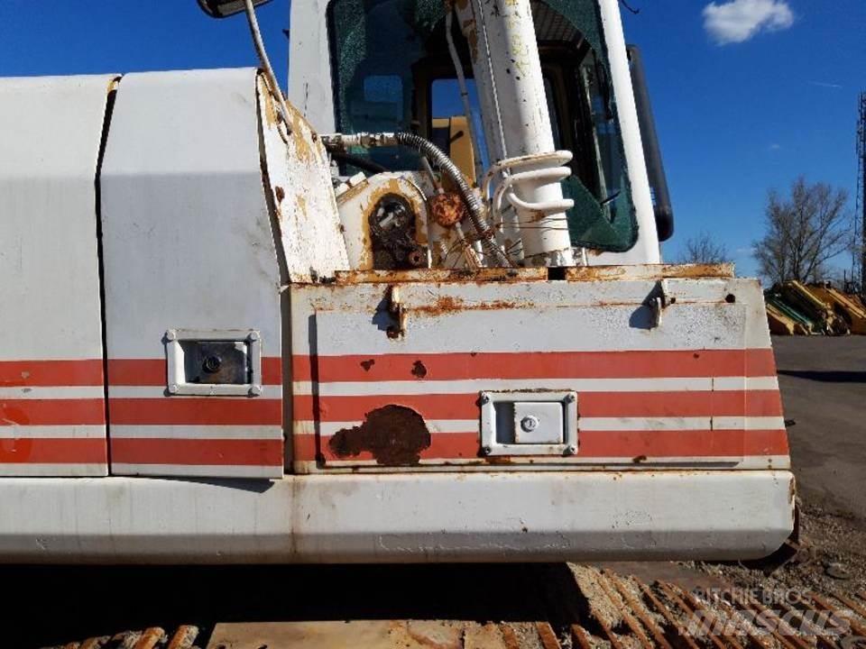CAT 325LN Kabīnes un interjers