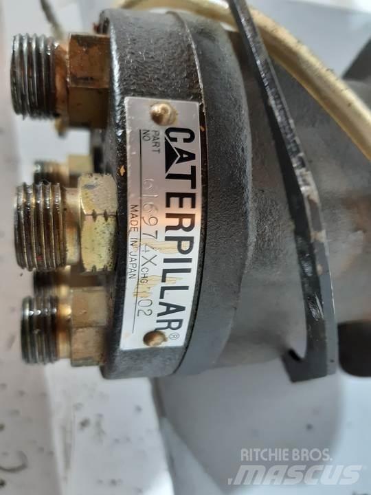 CAT 350 Kabīnes un interjers