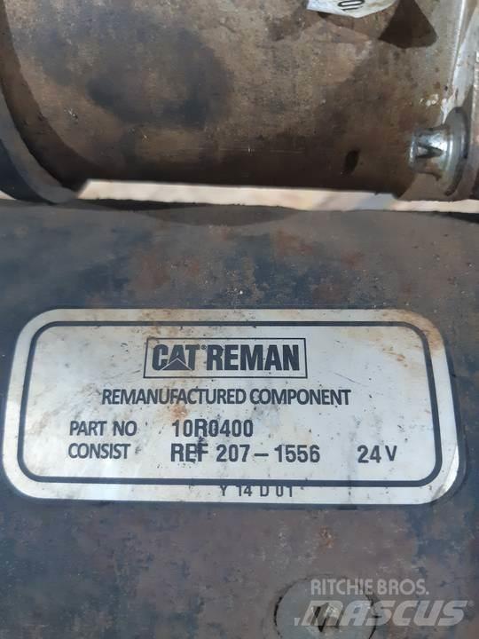 CAT 725 Dzinēji