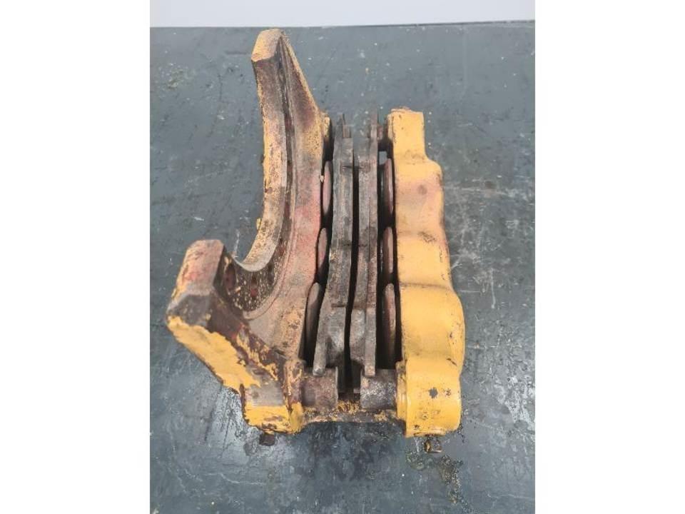CAT 730 Transmisija