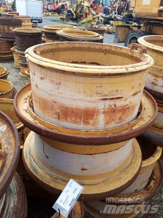 CAT 735 Sliedes, ķēdes un šasija