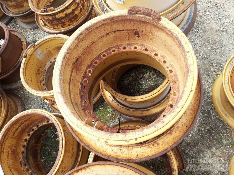 CAT 735 Sliedes, ķēdes un šasija