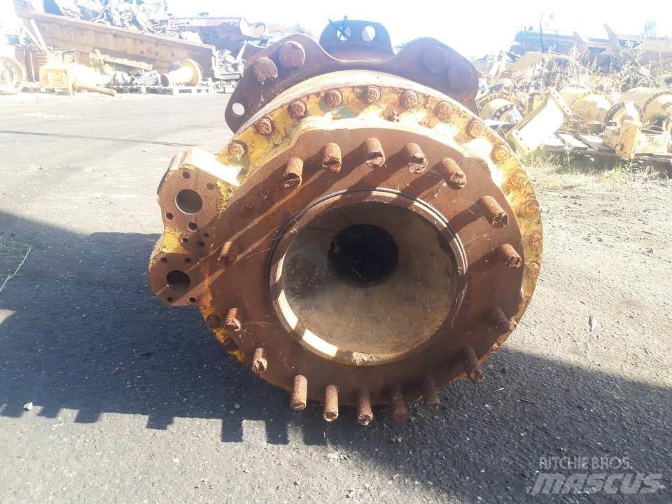 CAT 769B Transmisija