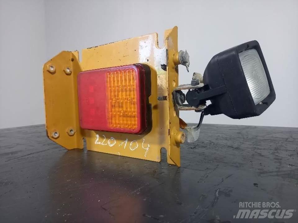 CAT 770 Kabīnes un interjers