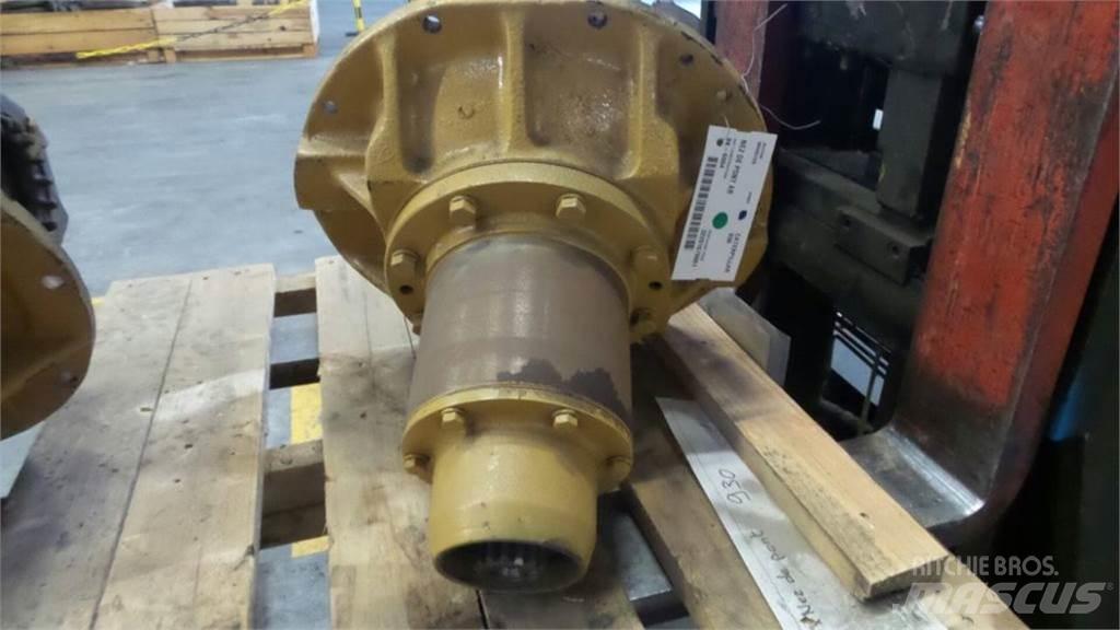 CAT 930 Transmisija