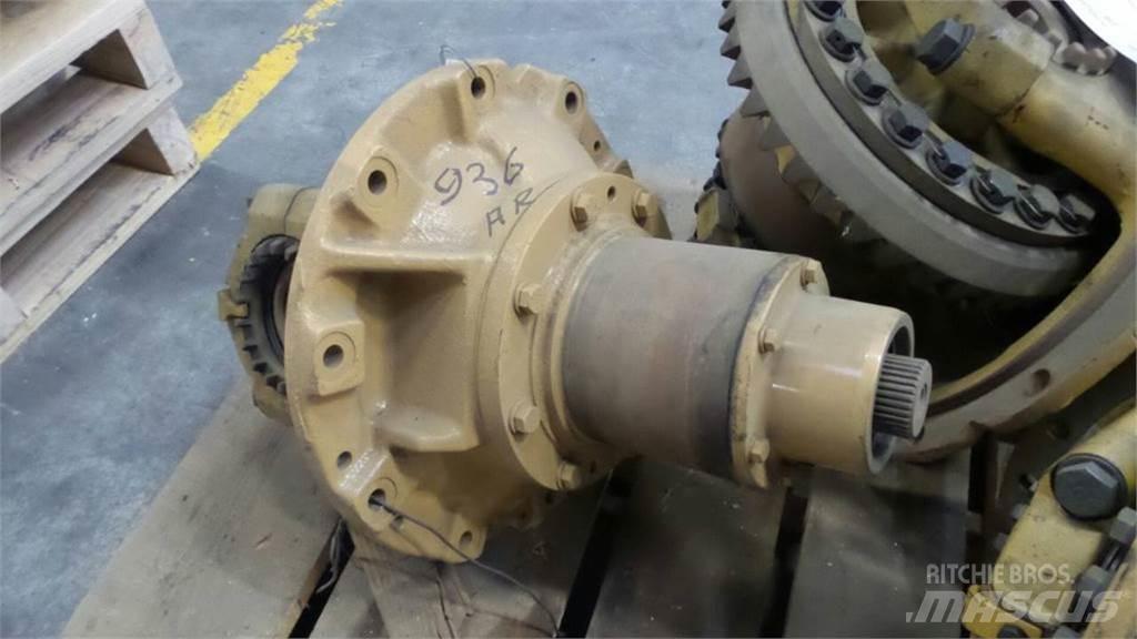 CAT 936 Transmisija