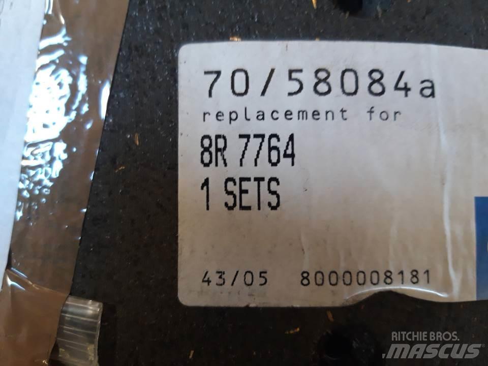 CAT 950 Sliedes, ķēdes un šasija
