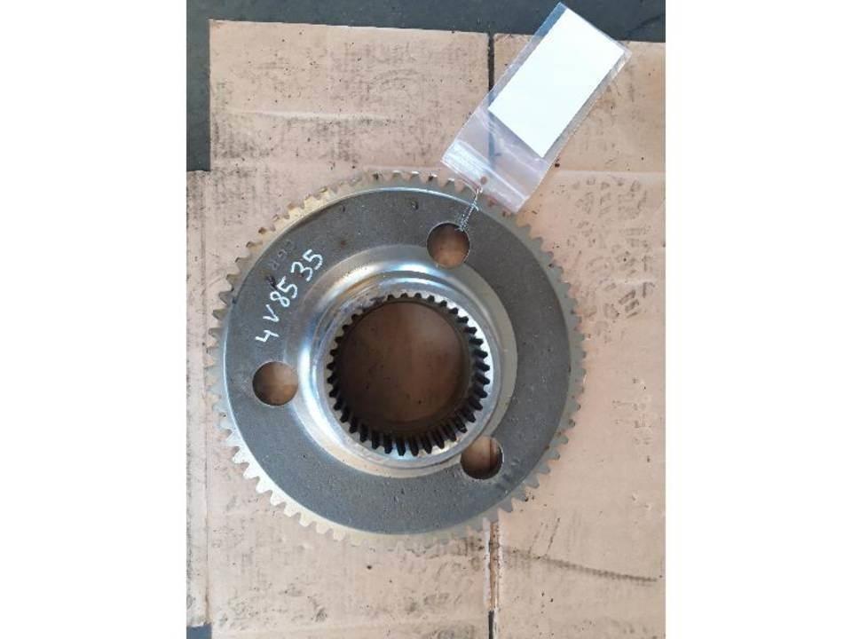CAT 950B Transmisija
