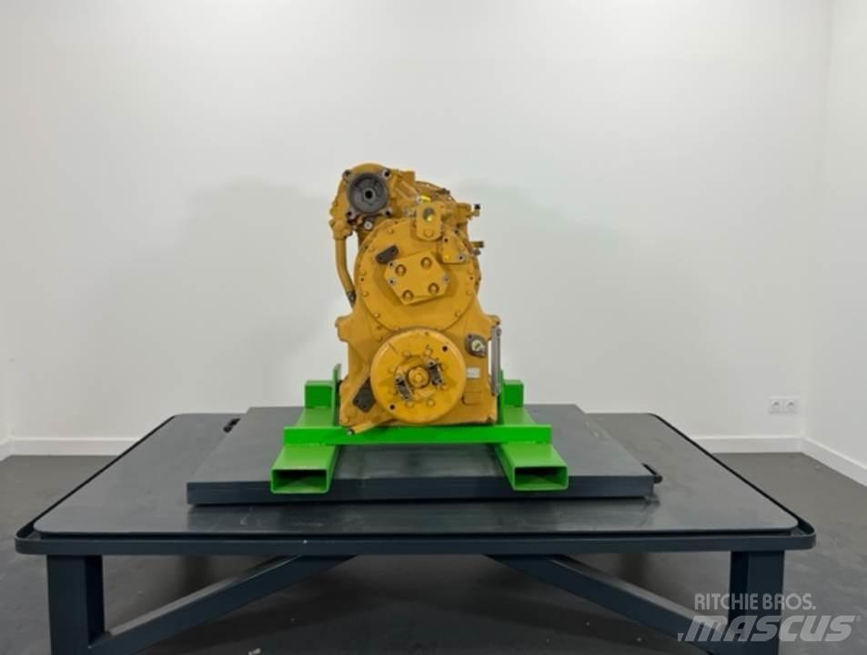 CAT 950K Transmisija