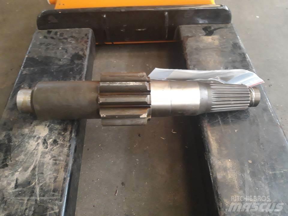CAT 955K Transmisija
