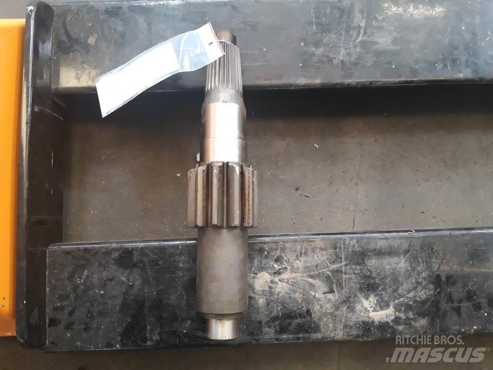 CAT 955K Transmisija