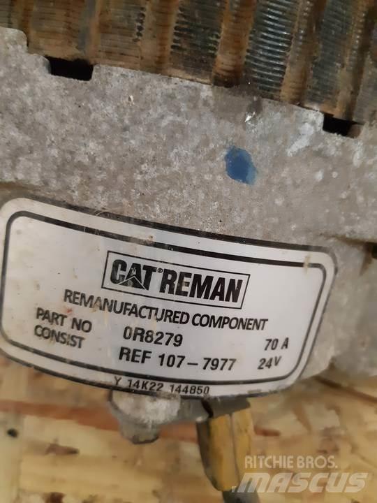 CAT 963B Dzinēji