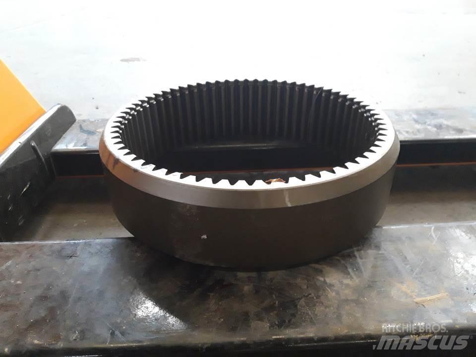 CAT 966C Transmisija