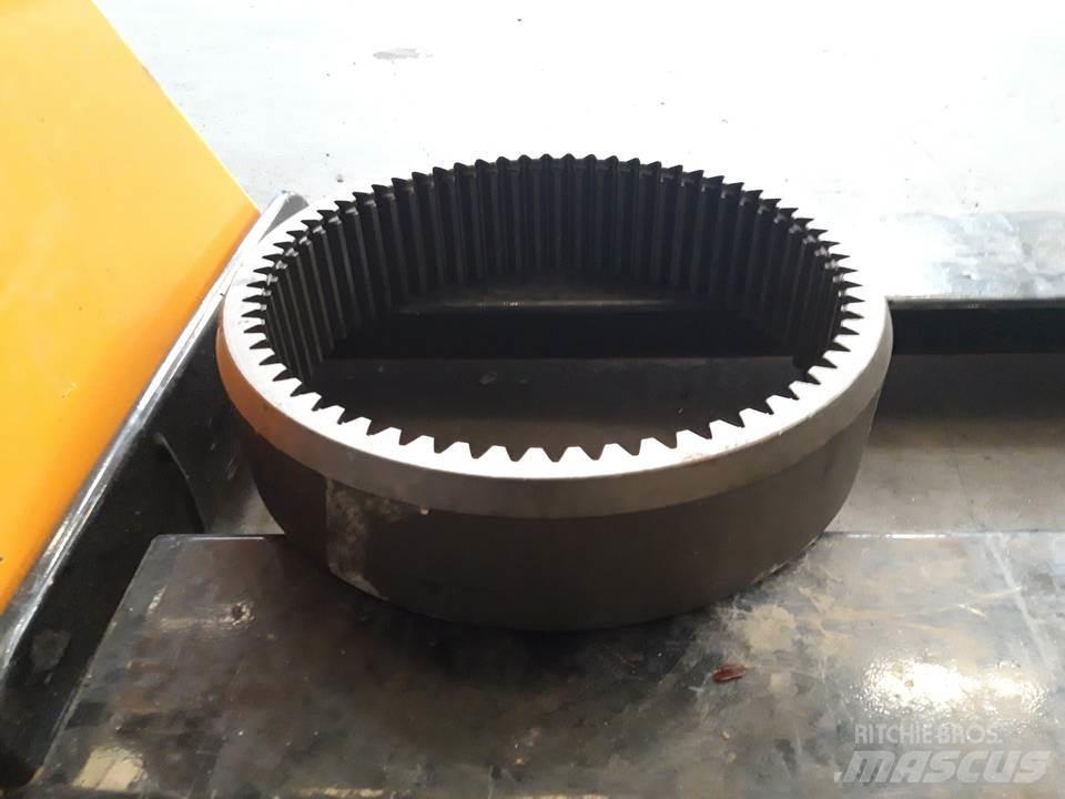 CAT 966C Transmisija