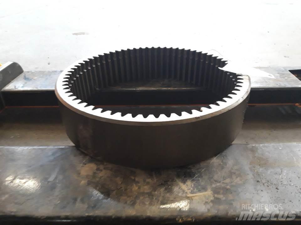 CAT 966E Transmisija