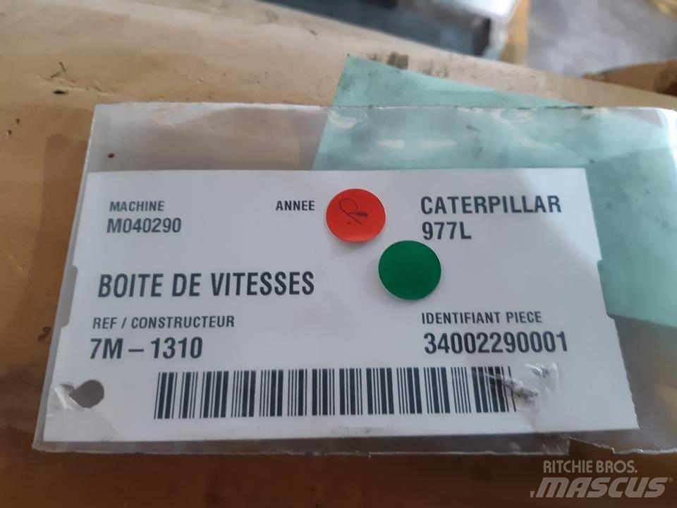 CAT 977L Transmisija