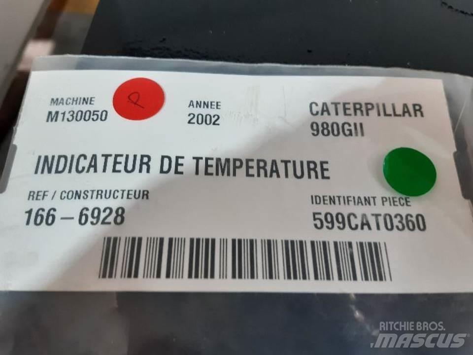 CAT 980GII Kabīnes un interjers