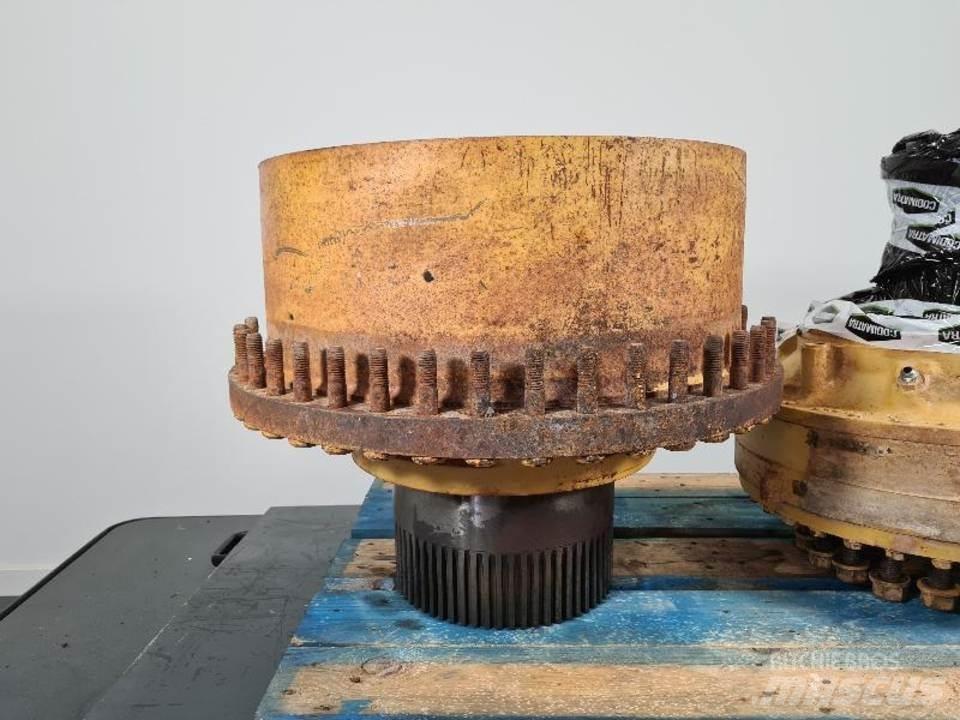 CAT 988B Transmisija