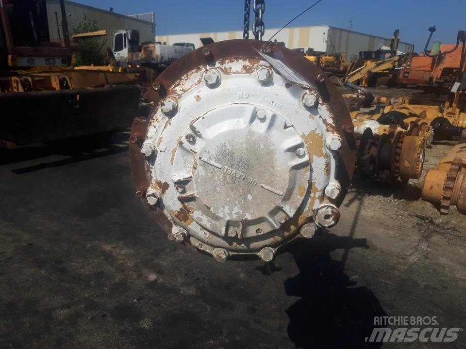 CAT D250D Transmisija