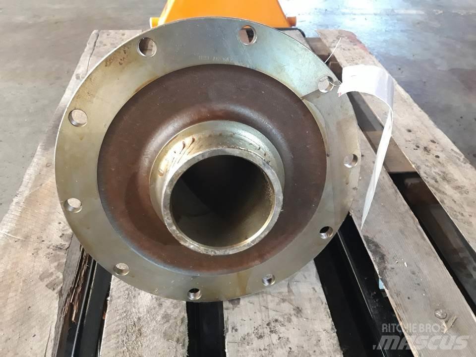 CAT D4E Transmisija