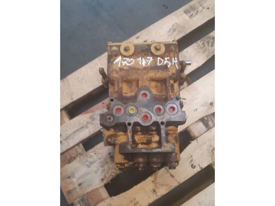 CAT D5H Hidraulika