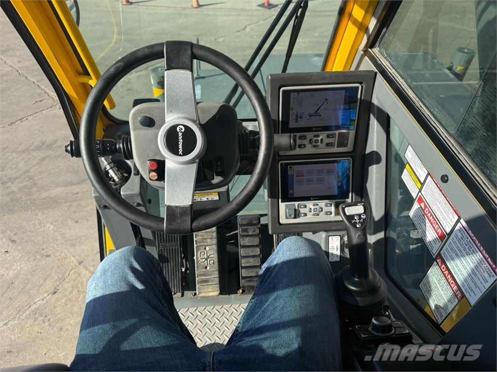 Grove GRT8100 Celtņi nelīdzenām virsmām