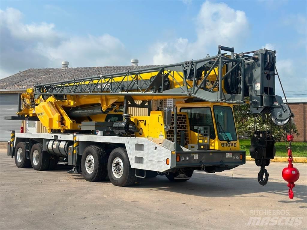 Grove TMS700E Visurgājēji celtņi
