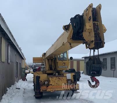 Grove RT522 Celtņi nelīdzenām virsmām