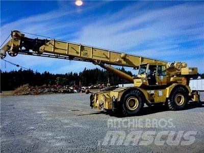 Grove RT740 Celtņi nelīdzenām virsmām