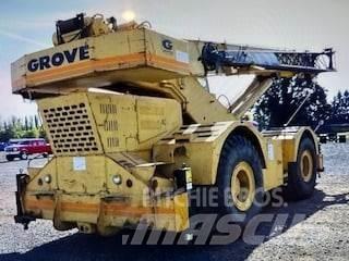 Grove RT740 Celtņi nelīdzenām virsmām