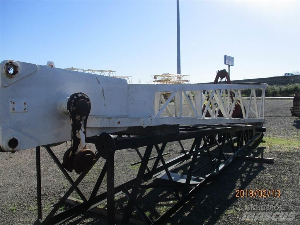 Link-Belt 18M3300 Strēles un kausi