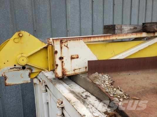 Lorain  Strēles un kausi