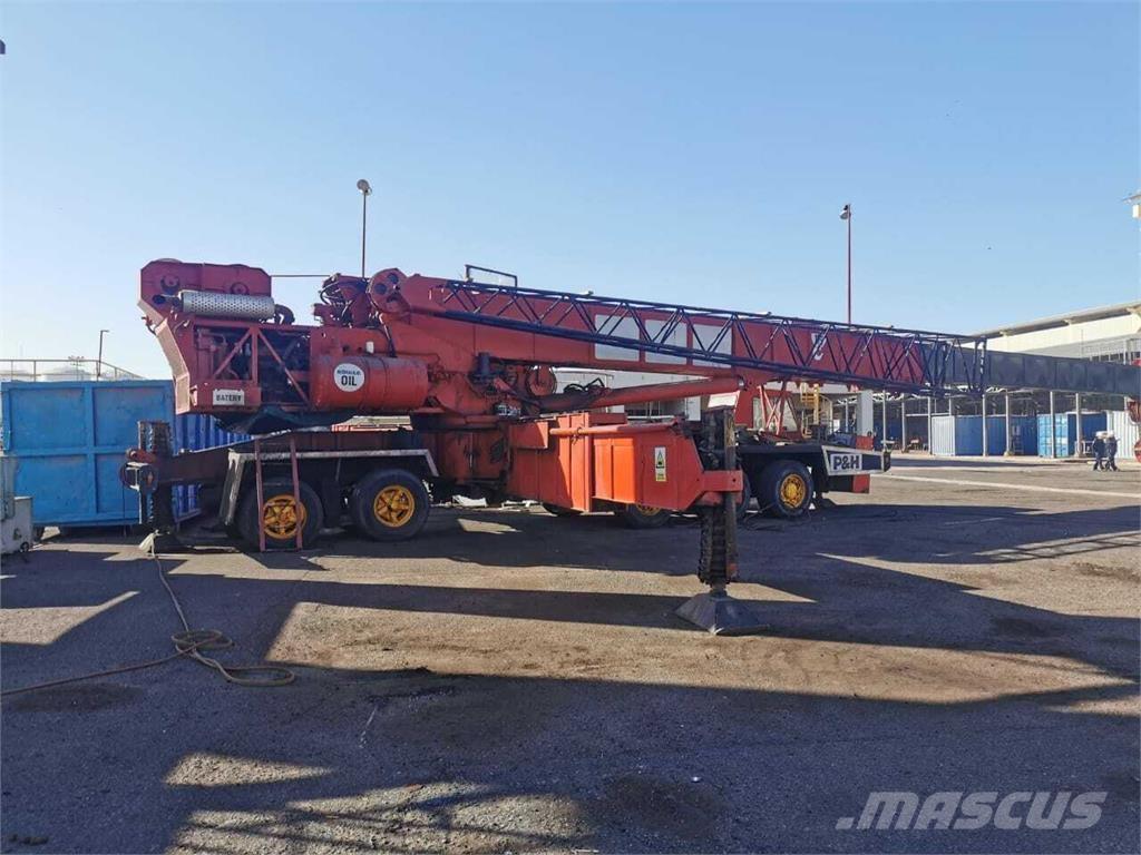 P&H Alpha 100 Visurgājēji celtņi