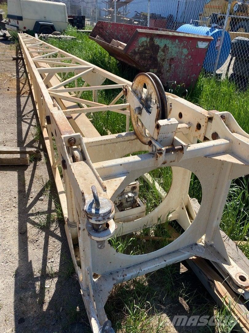 Terex  Strēles un kausi