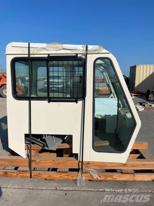 Terex  Citas pacelšanas iekārtas