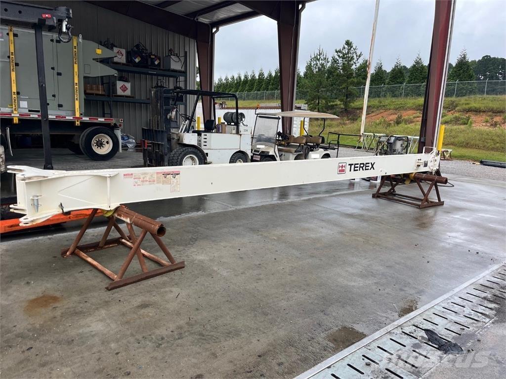 Terex 730512 Strēles un kausi