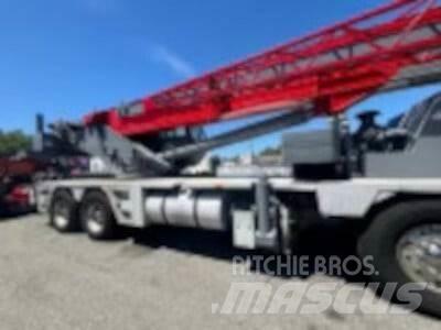 Terex T 775 Visurgājēji celtņi