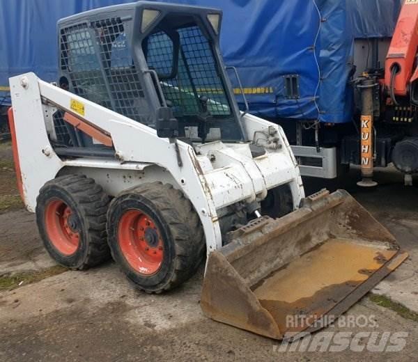 Bobcat S130 Lietoti riteņu kompaktiekrāvēji