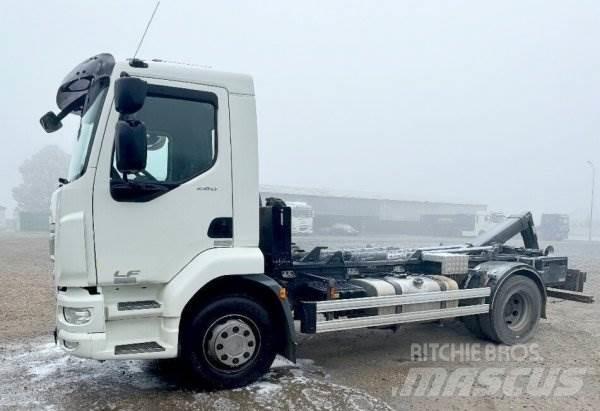 DAF LF 260 FA +(CZ) CTS Treileri ar āķi